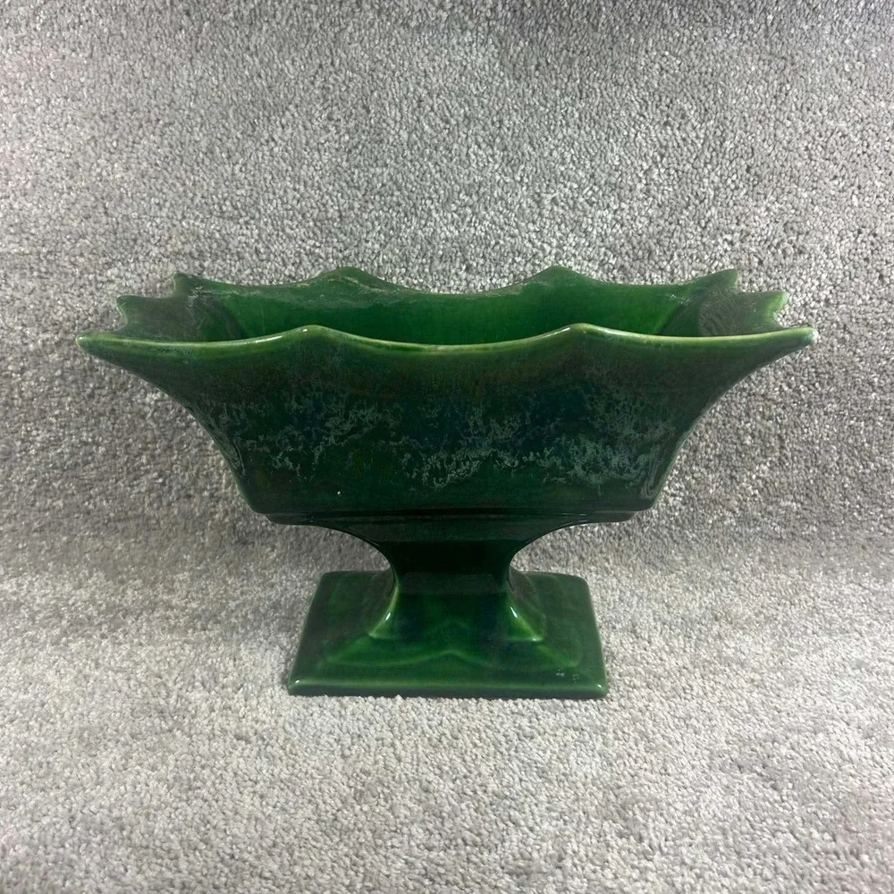 Pedestal Planter Green Scalloped Ceramic Centerpiece Bowl Vintage
